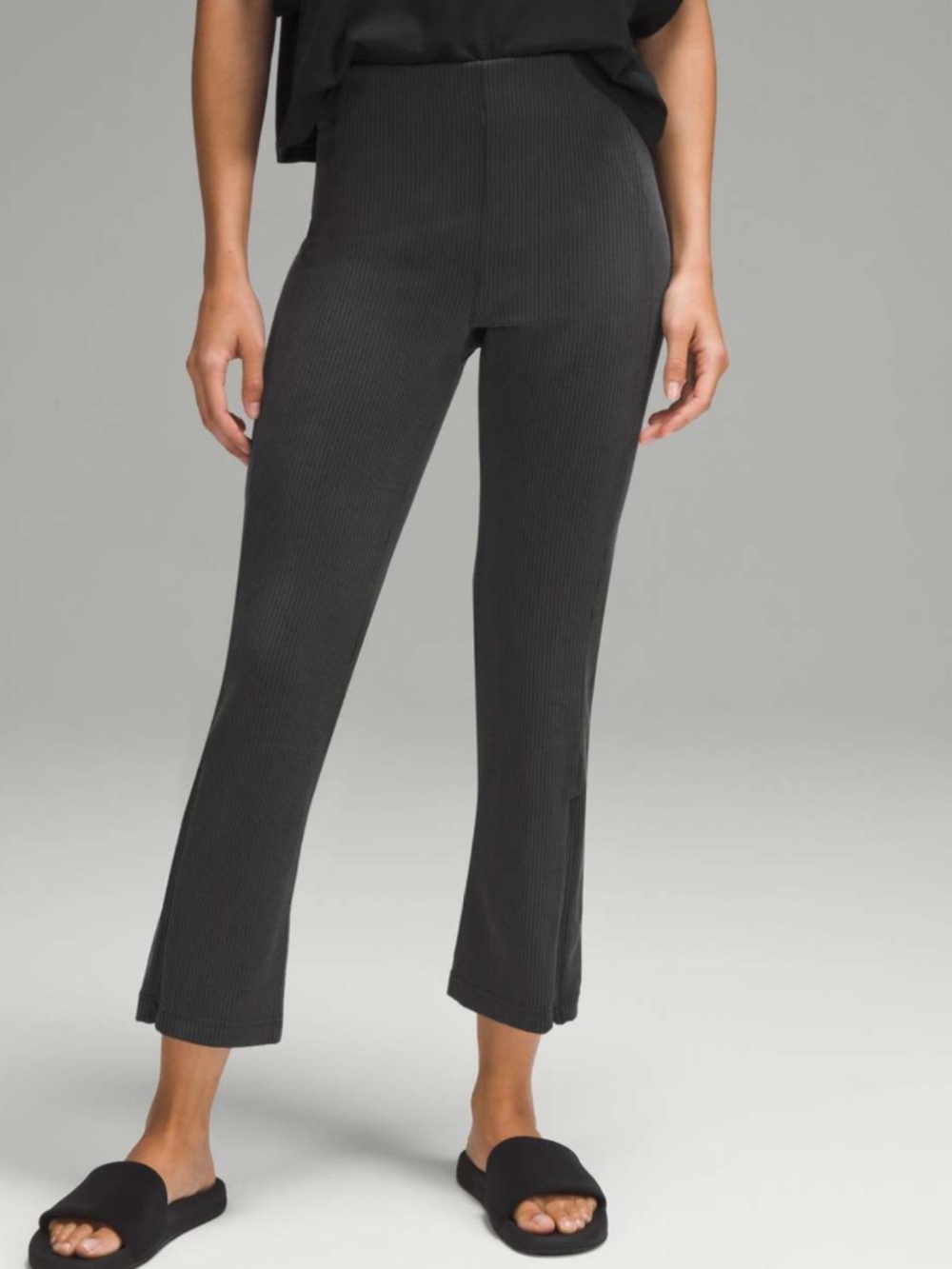LULULEMON Ribbed Softstreme Zip-Leg High-Rise Cropped Pants 25"